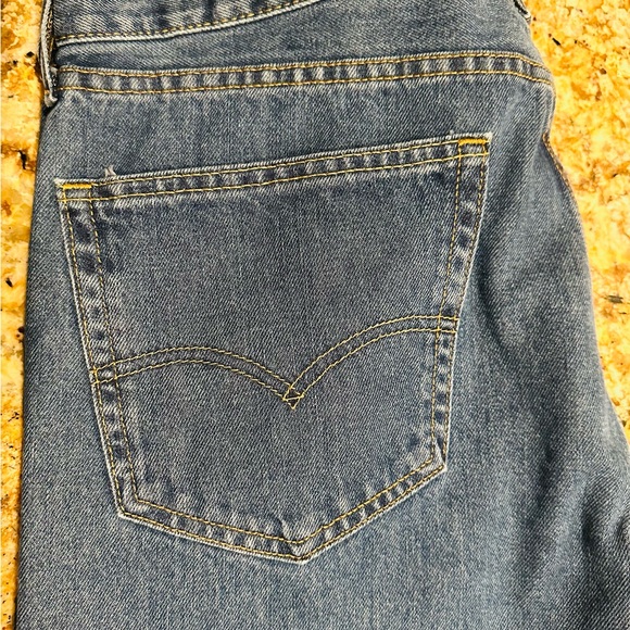 Levis Strauss & Company 505 denim jeans SIZE 36x34 - Picture 2 of 8